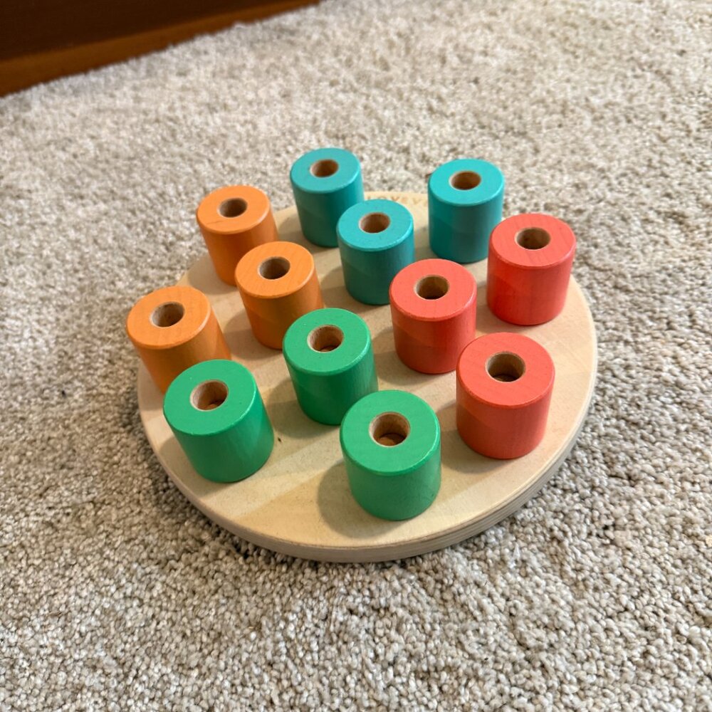 LOVEVERY Wooden Stacking Pegboard